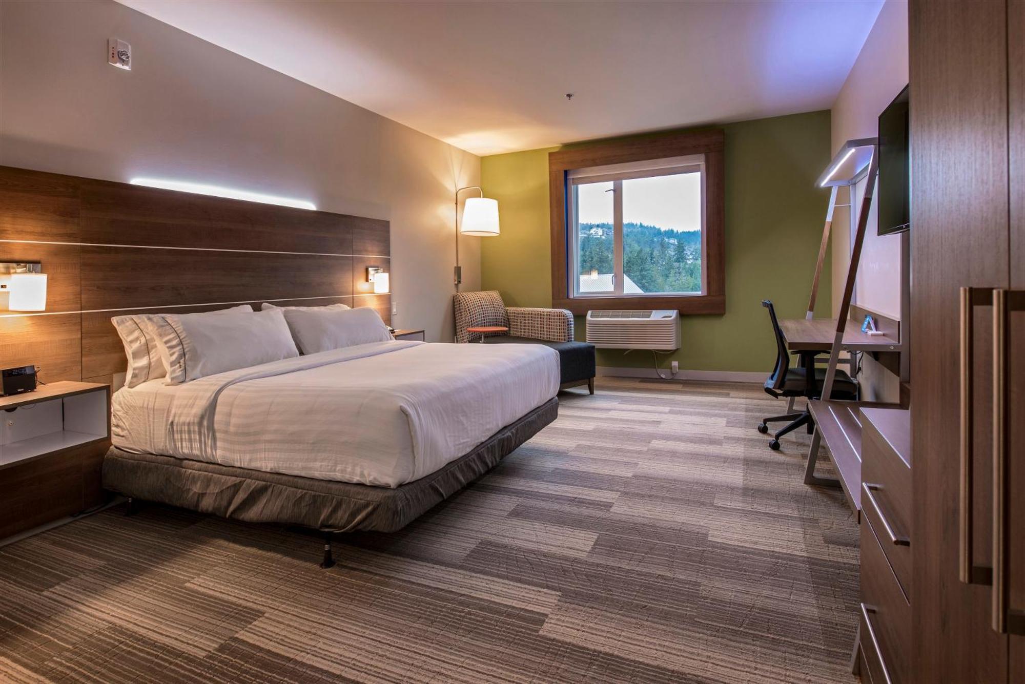 Holiday Inn Express & Suites Victoria-Colwood By Ihg Лангфорд Экстерьер фото